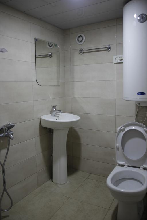 Guest House Chuta In Lagami Mestia Dış mekan fotoğraf