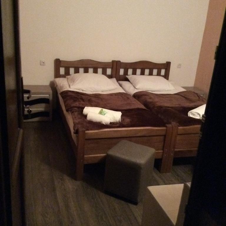 Guest House Chuta In Lagami Mestia Dış mekan fotoğraf